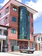 Hotel Paramuru