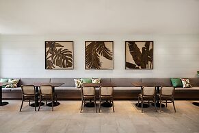 Kensington Resort Jeju Jungmun