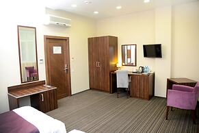 Park Wood Hotel