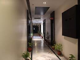 OYO 2617 Hotel Samrat Heavens