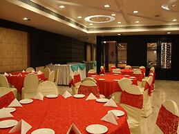 OYO 2617 Hotel Samrat Heavens