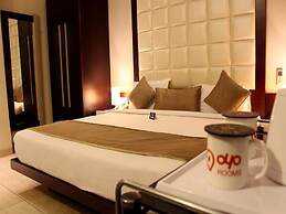 OYO 2617 Hotel Samrat Heavens