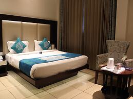 OYO 2617 Hotel Samrat Heavens