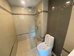 Laguna Bay 2 by PSR ASIA