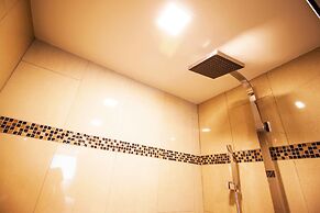 Laguna Bay 2 by PSR ASIA