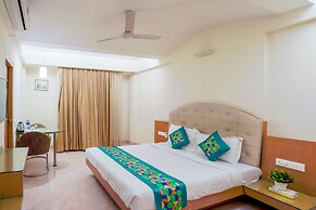 Treebo Niraali Executive, Hinjewadi