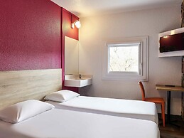 hotelF1 Antibes Sophia Antipolis