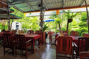 Baan Vanida Garden Resort