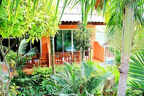 Baan Vanida Garden Resort