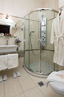 Enavlion Hotel Batagianni