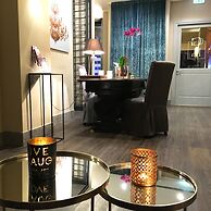 Giuturna Boutique Hotel