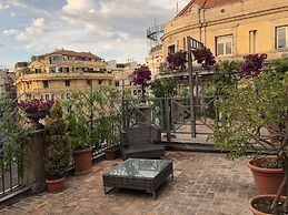 Giuturna Boutique Hotel