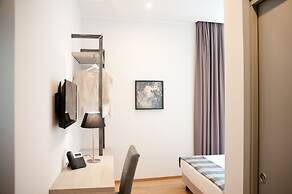 Giuturna Boutique Hotel