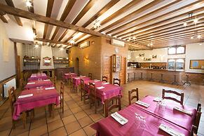 Hotel Restaurante Quintanares