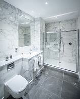 Parklands Hotel & Country Club