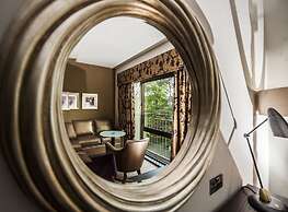 Parklands Hotel & Country Club