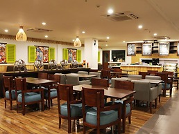 MaxOneHotels.com at Kramat