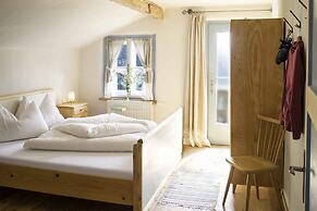 hepi Lodge
