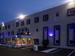 ibis budget Pontault Combault RN4 Marne la Vallée