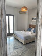 CAELI PAROS by Kostas and Ioanna Studios