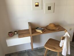 CAELI PAROS by Kostas and Ioanna Studios