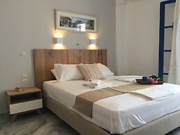 CAELI PAROS by Kostas and Ioanna Studios