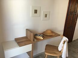 CAELI PAROS by Kostas and Ioanna Studios