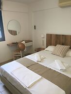 CAELI PAROS by Kostas and Ioanna Studios