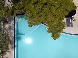 Akra Morea Hotel & Residences