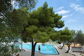 Akra Morea Hotel & Residences