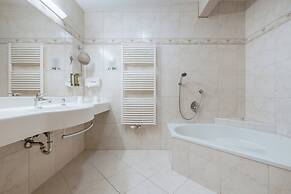 KERSCHDORFER - wohlfühlhotel garni · adults only