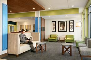Holiday Inn Express & Suites Salisbury by IHG
