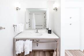 Hilton Garden Inn Asheville Downtown