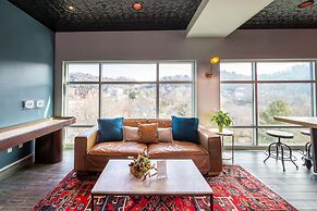 Hilton Garden Inn Asheville Downtown