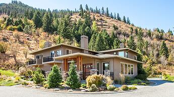 Cascade Valley Inn