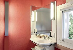 B&B Hotel Cergy Pierrelaye