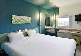 B&B Hotel Cergy Pierrelaye