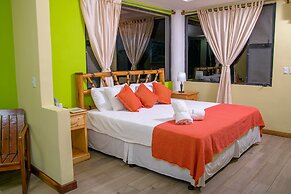 Banana Palms Hotel