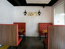 Capital O 642 The Junction Tagaytay