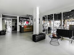 Capital O 642 The Junction Tagaytay