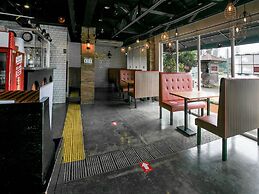 Capital O 642 The Junction Tagaytay