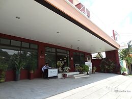 RueMango Apartelle and Suites