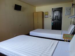 RueMango Apartelle and Suites