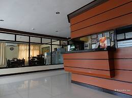 RueMango Apartelle and Suites