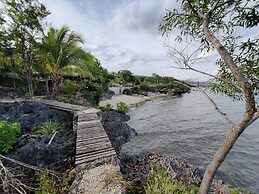 Meili Beach Resort