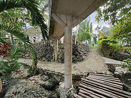 Meili Beach Resort