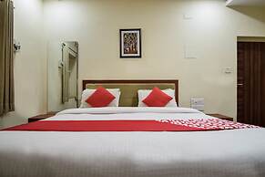 Collection O 2228 Hotel Royal Icon