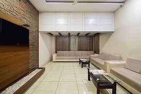 Collection O 2228 Hotel Royal Icon