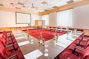 Airways Hotel Frankfurt Airport West