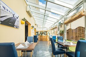 Airways Hotel Frankfurt Airport West
